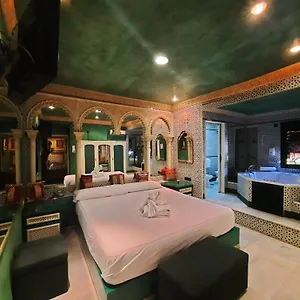 Casa de hóspedes Avenida Andalucia - Solo Adultos, Sevilha