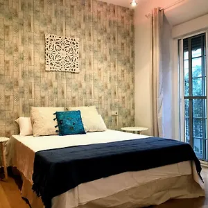 Triana Luxury Hotel